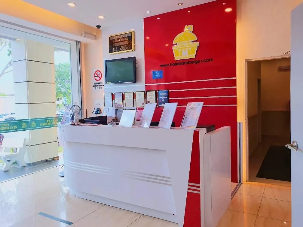 Hotel Zamburger Laurence Melaka - Marina Well  ملقا